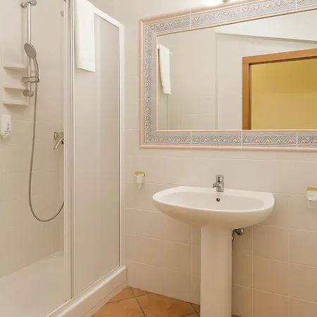 Reale 3* روكاراسو